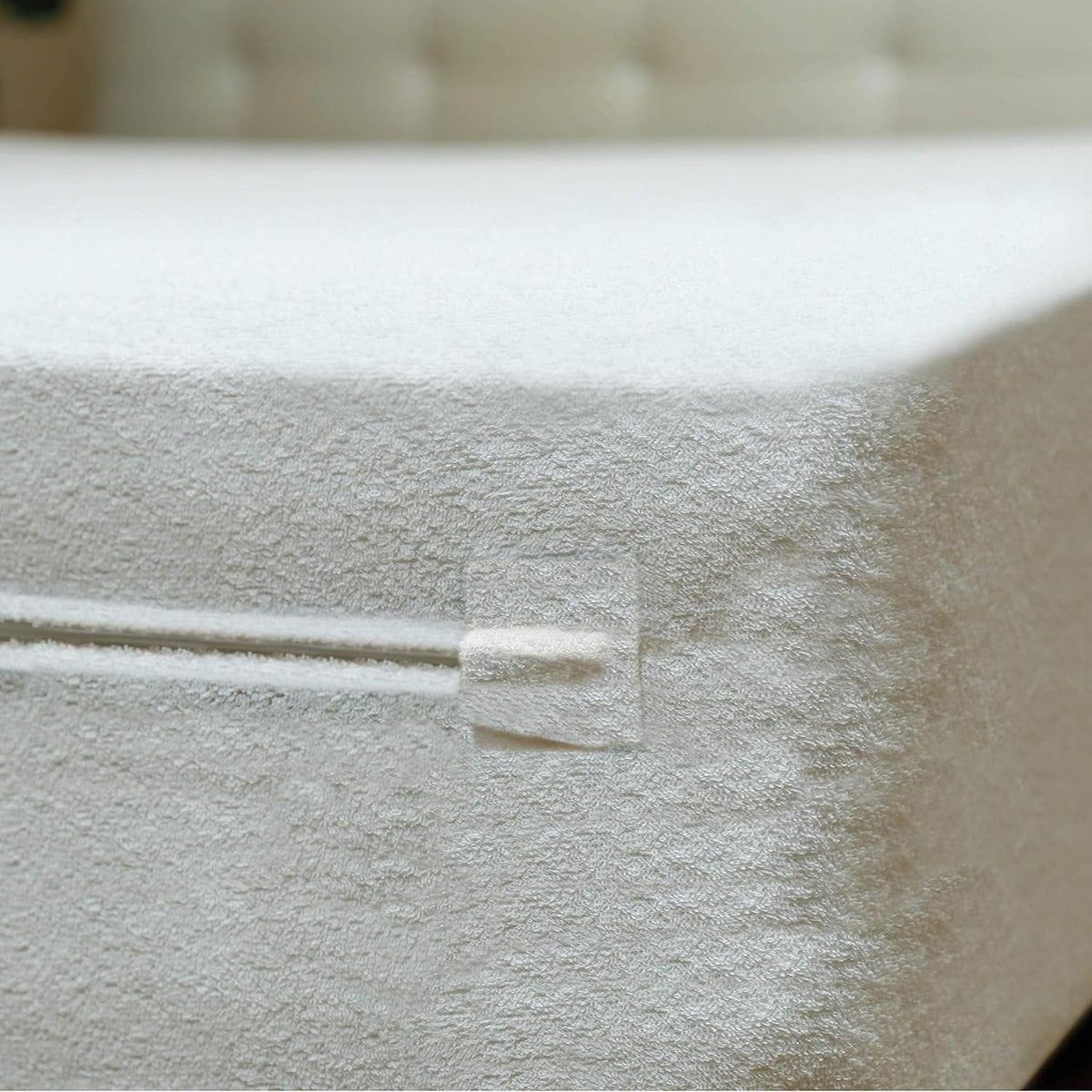 Split King Bamboo Zippered Waterproof Mattress Encasement A580