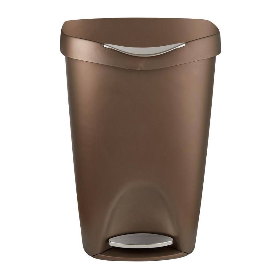 13-Gallon Bronze Plastic Trash Can with Lid Q330