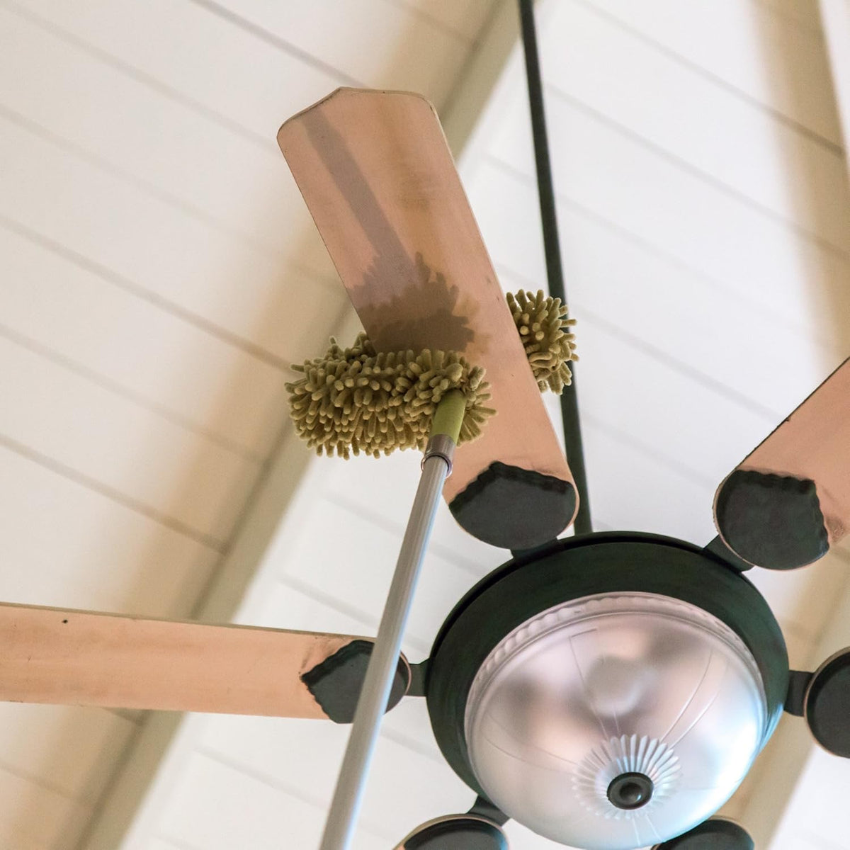 Microfiber Ceiling Fan Duster Kit with Extension Pole W924