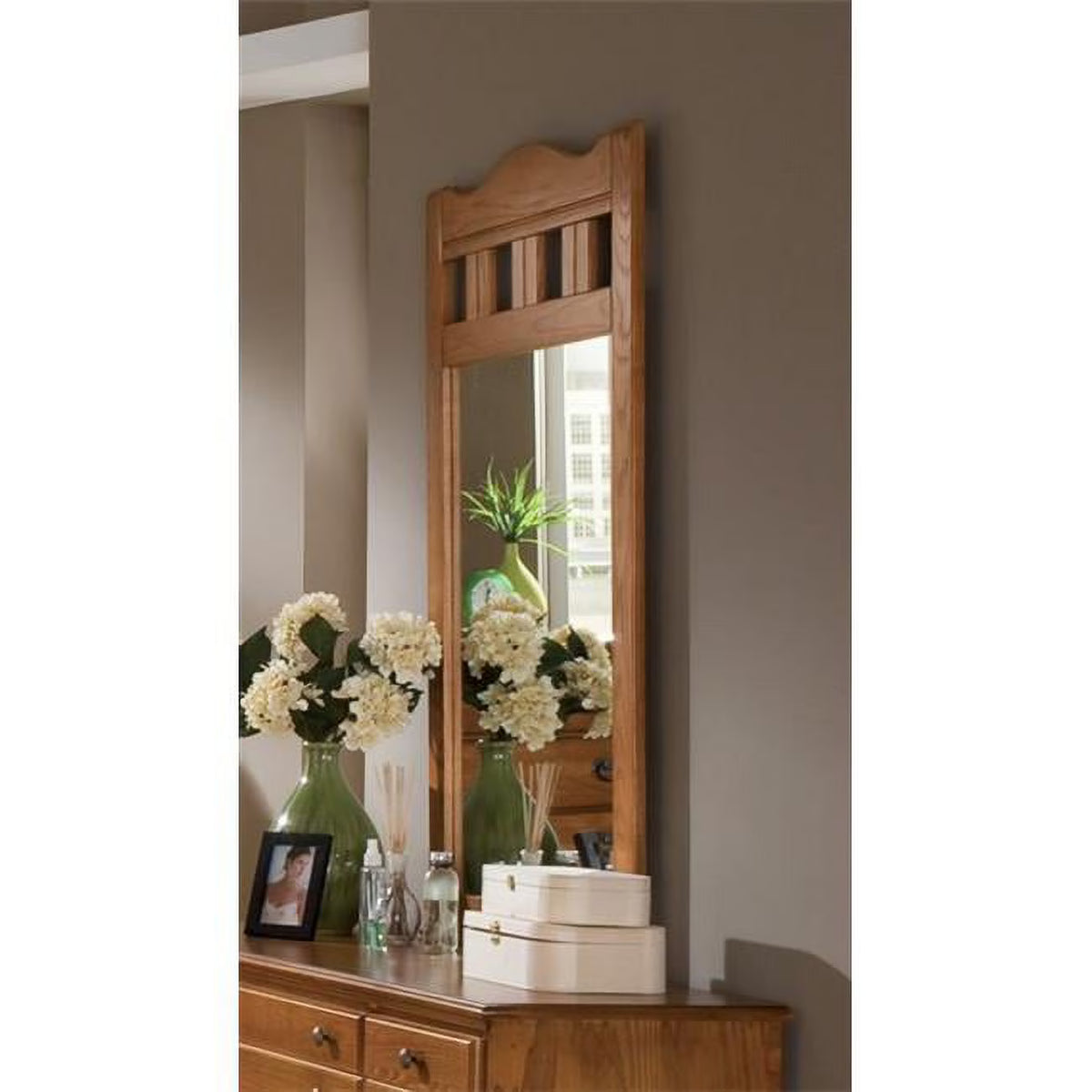 Vertical Dresser Mirror In Autumn Oak U5459