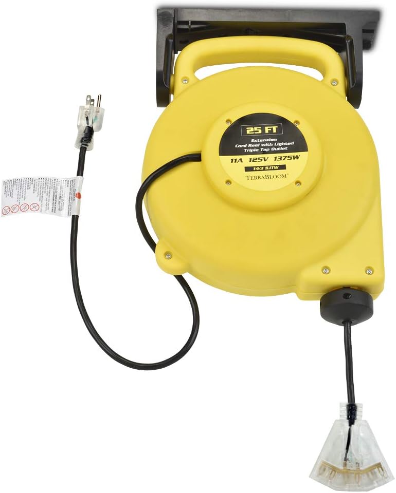 25 Ft Retractable Extension Cord Reel with 3 Electrical Outlets S729489