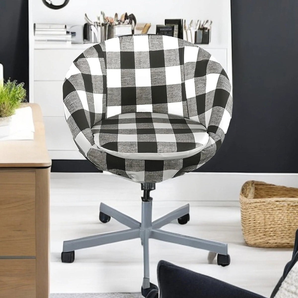 Black Buffalo Check Chair Slip Cover W271