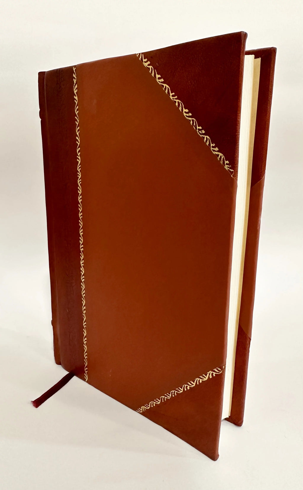 Hearth and Homestead Leather Bound B938886